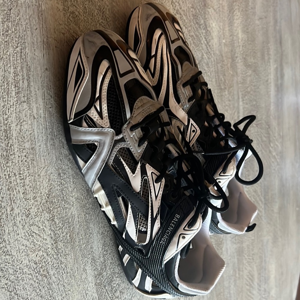 Mens US size 11 Balenciaga track sneakers